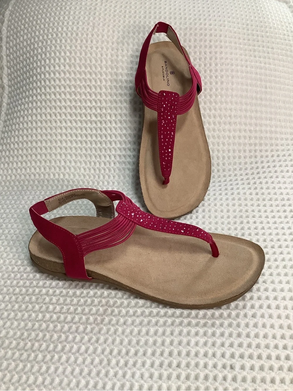 Bandolino Fuchsia Sandals Rhinestone Thong Slingback Flat Size 8.5
